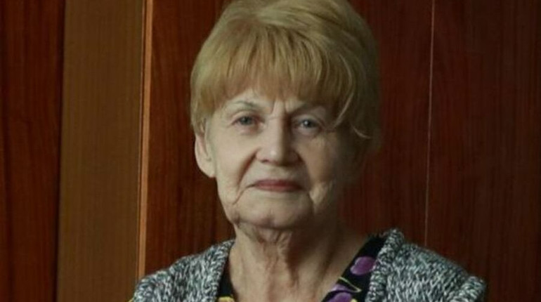 Була щирою та інтелігентною: у Тернополі досі шукають 86-річну жінку, яка зникла після удару РФ