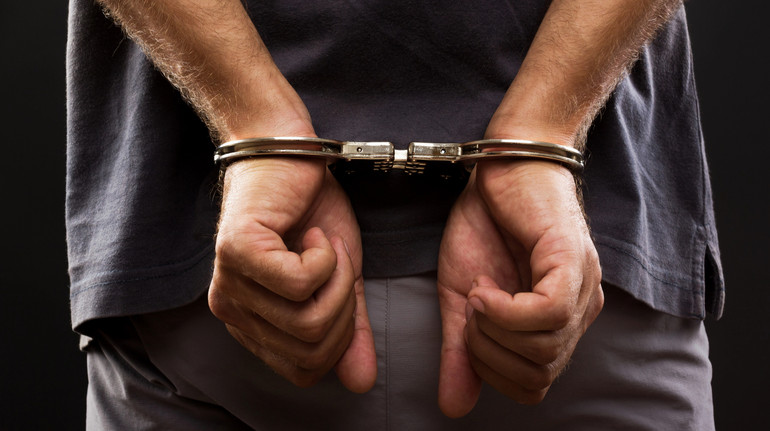 У Києві чоловік зґвалтував двох дівчат віком 8 та 12 років: йому загрожує довічне