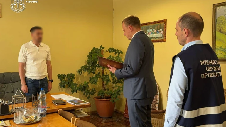 Вентиляція легень без апарата ШВЛ: на Закарпатті викрили схему з фантомними пацієнтами на 9,5 млн грн