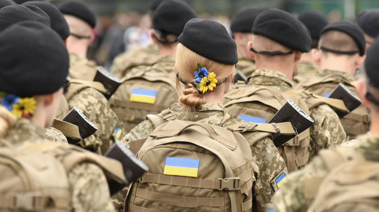 У Міноборони розповіли, яка частка жінок серед добровольців на службу в Сили оборони