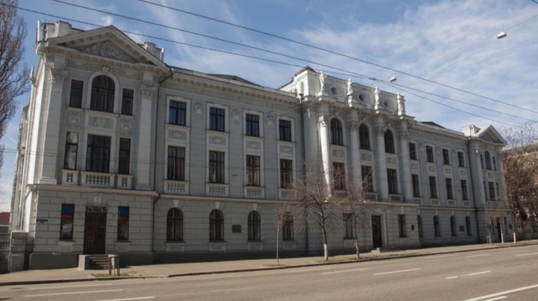 У Києві бухгалтерка наукового інституту привласнила 2,5 млн грн на фіктивних відрядженнях вчених
