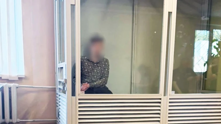 Зґвалтував і погрожував вбити: на Хмельниччині суд виніс вирок 20-річному хлопцю