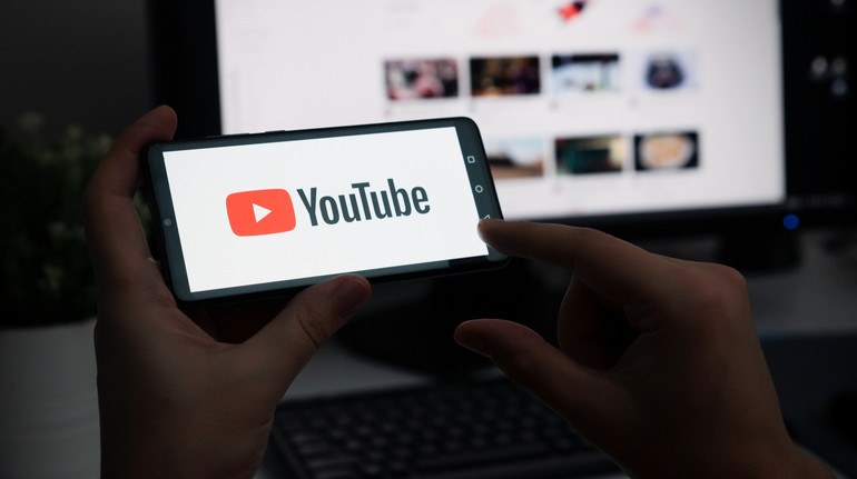 YouTube заблокував акаунти російських співаків, які підтримують війну