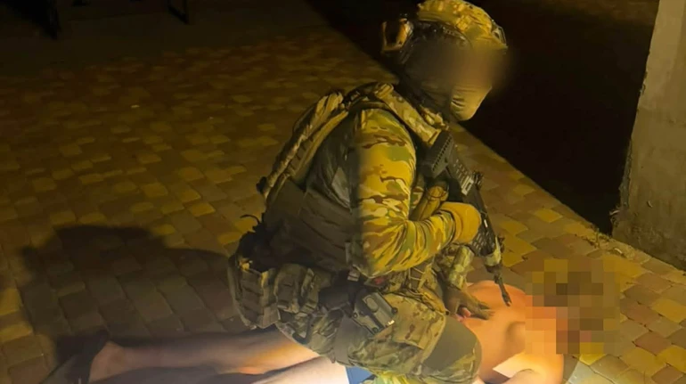 Обіцяли роботу в Азії: на Київщині викрили схему вербування українок для сексуальної експлуатації