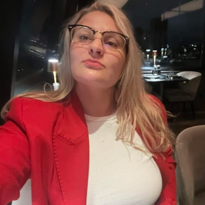 Надія Алексіна