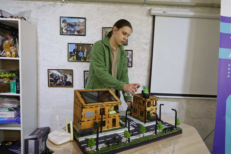 Роман Жалковський – 16-річний хлопець з Чугуєва