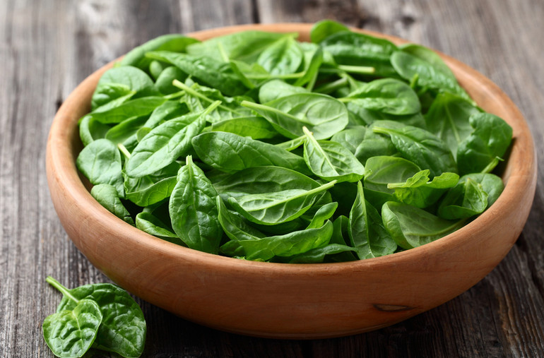 spinach, cilantro, sorrel, beetroot and parsley