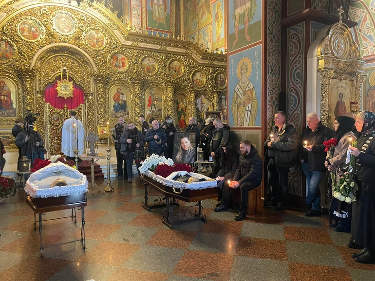 Прощання з Альоною