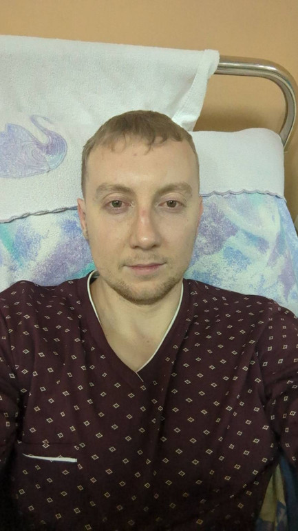 Письменник Станіслав Асєєв отримав поранення