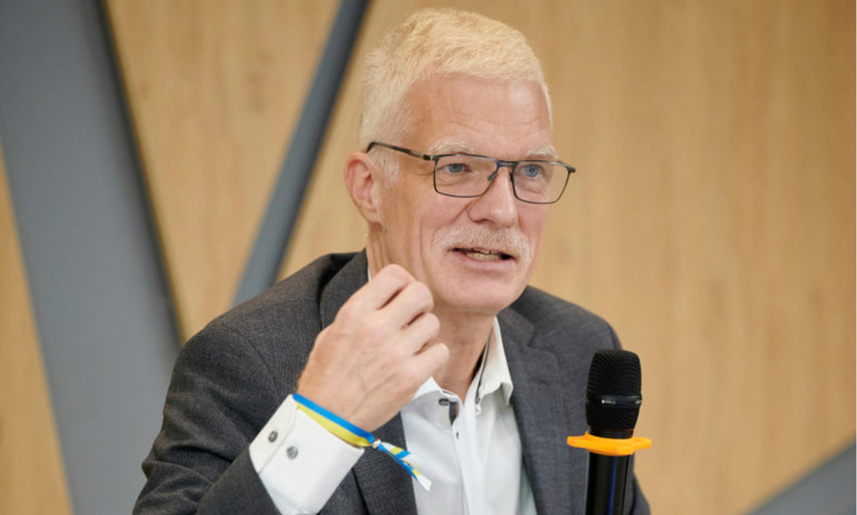 Шляйхер: Здатність навчатися навіть у найскладніших обставинах – це те, у чому українська школа може стати прикладом для всього світу