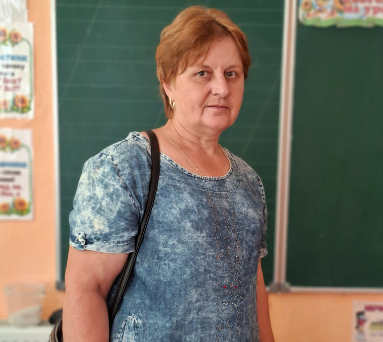 Лариса Христофор у школі