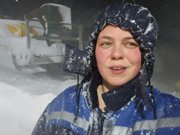 У науковців є денні та нічні чергування