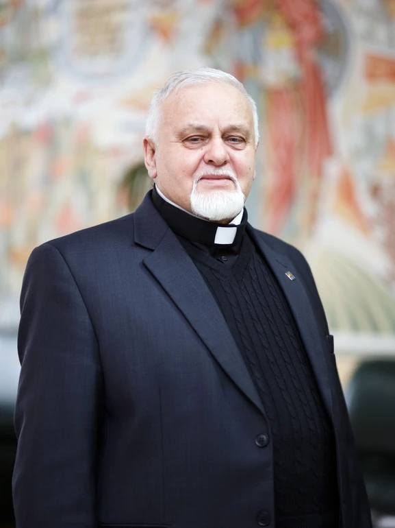 Доктор юридичних наук, академік, отець Іван Луцький