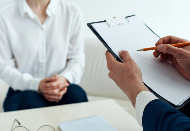 Консультація у психотерапевта