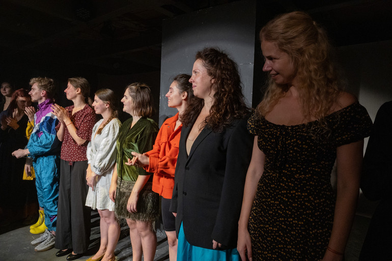 Спочатку організатори залучили лише 5 країн для фестивалю, однак згодом ще 3 країни самі запропонували взяти участь