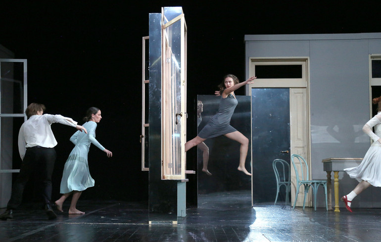 Вистава Дім. Фото: Ірина Сомова