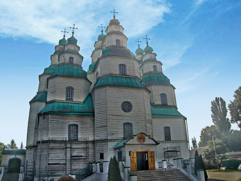 Це єдина церква, яка має дев'ять бань