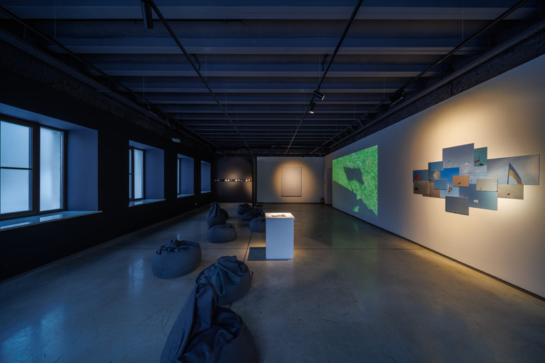 Експозиція Коли я в Україні, мене питають про Польщу. Коли я в Польщі, мене питають про Україну в галереї Артсвіт