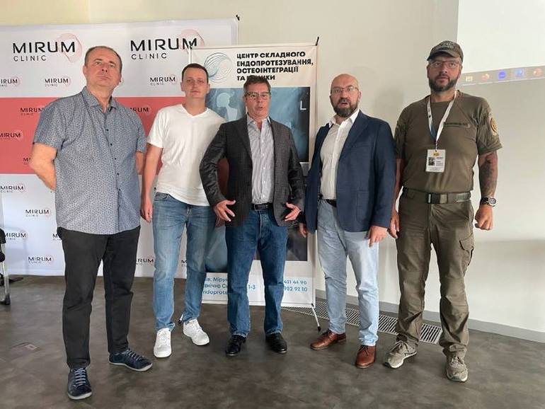 Хірурги Tytanovi Rehub