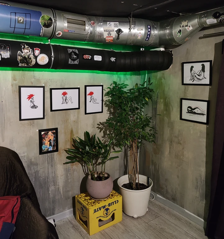 Роботи Тамари Сафарової в експозиції “Що таке квір?”