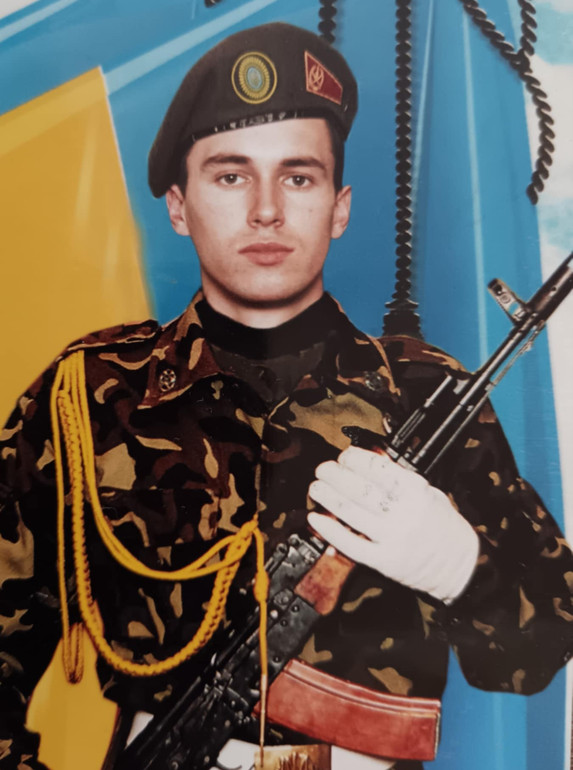 Олександр в армії