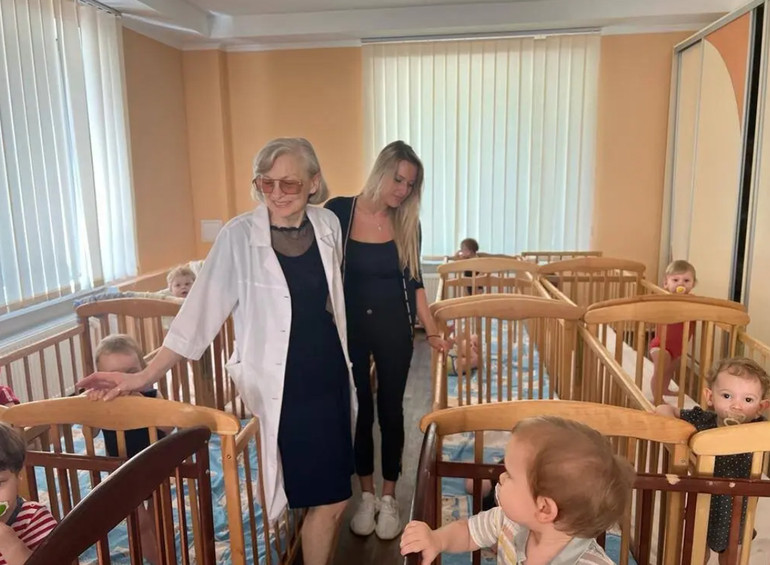 Нова директорка дитбудинку, що погодилась на співпрацю з РФ