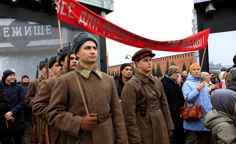 У Росії відзначення перемоги над нацизмом перетворилося на культ і пропаганду війни