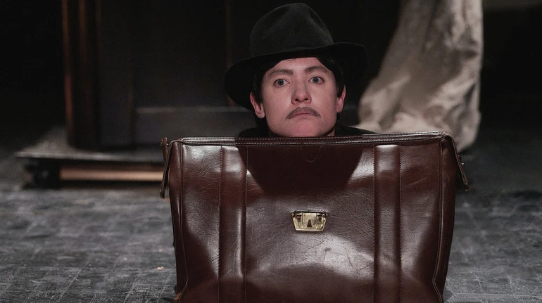 Вистава Процес в театрі на Подолі