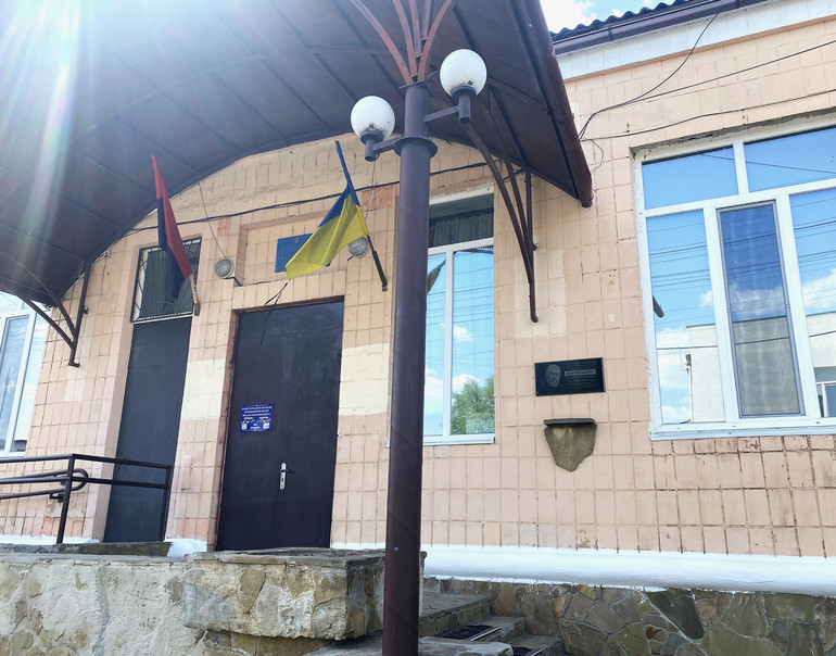 Ґанок Краєзнавчого музею в Конотопі