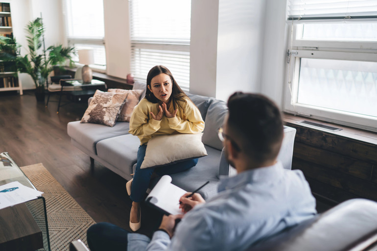 Євген Скрипник радить обирати психотерапію