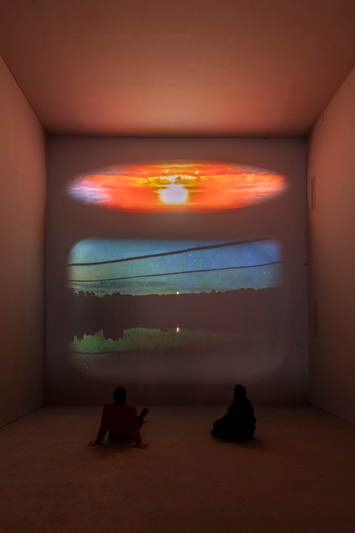 Інсталяція Ніч без тінів і світло без проміння хвиль Лесі Васильченко