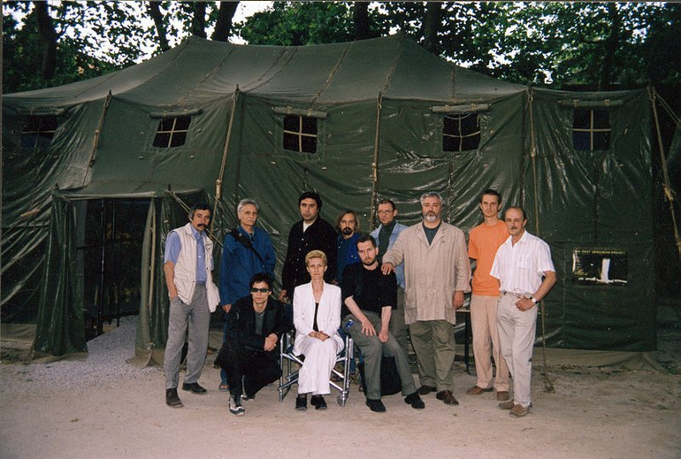 Палатка від українських митців