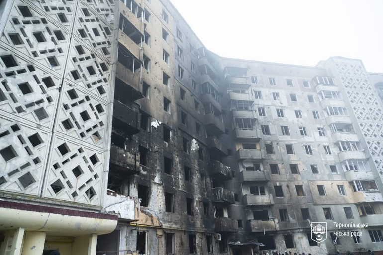 Дім рідних Володимира, зруйнований російською ракетою