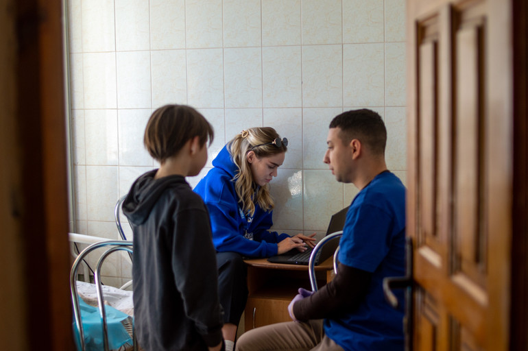 Лікарі продовжували розмови з пацієнтами після прийому