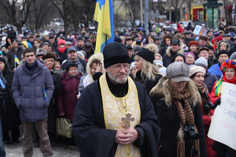 Отець Віктор Маринчак на Майдані