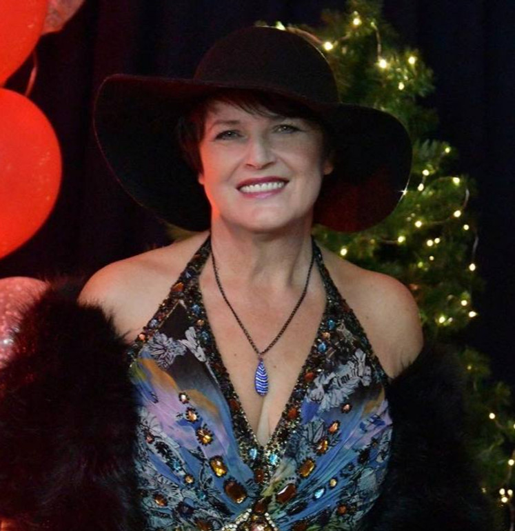 Ольга веде заняття із кулінарії на волонтерських засадах