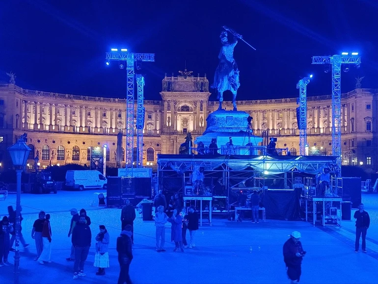 Підготовка до відкриття фестивалю. Heldenplatz