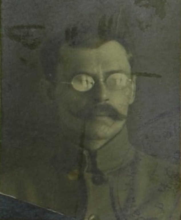 Іван Очеретько, чоловік Клавдії Дубів, лікар, ветеран Армії УНР.