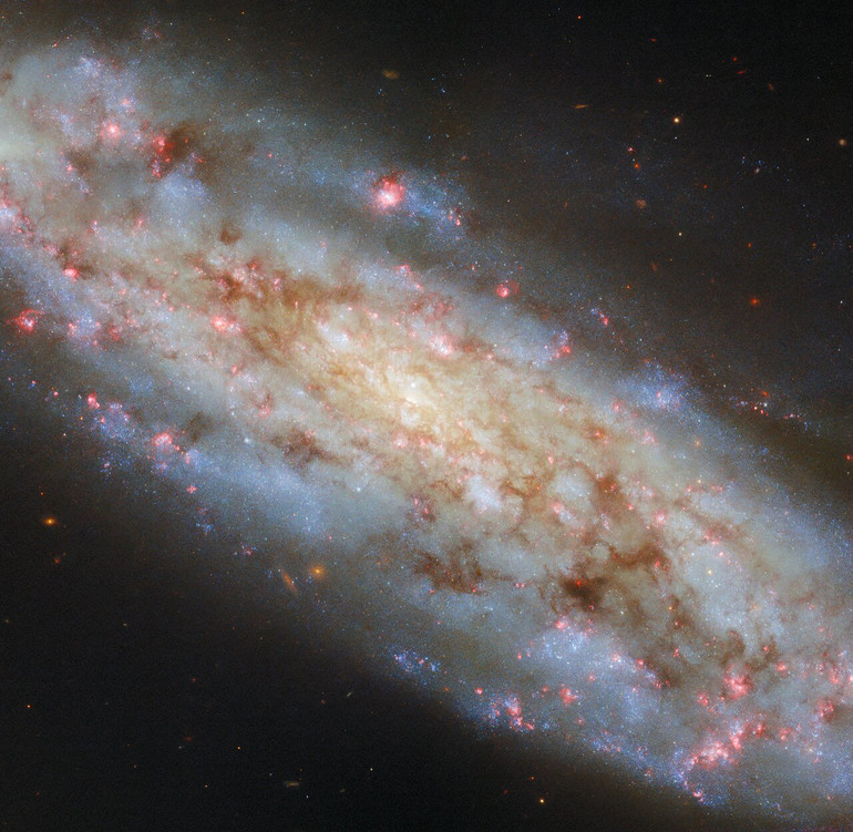 Галактика NGC 3511
