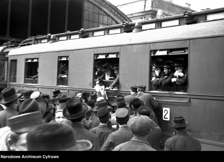 Чортківський цадик вертається з Карлсбаду