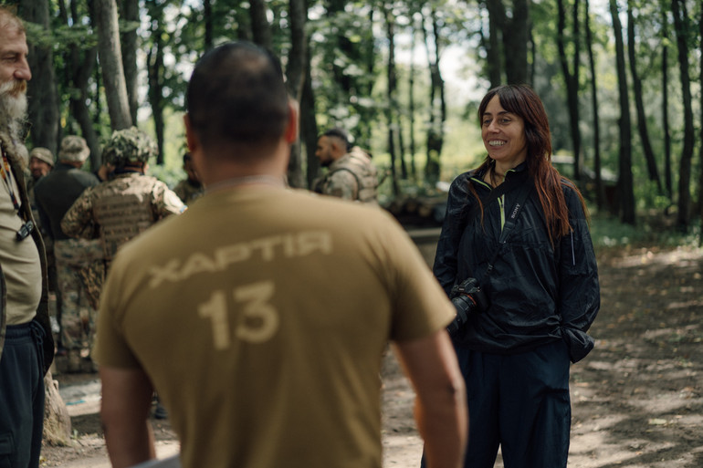 Мисткиня та колумбійські добровольці Хартії з підрозділу Гуахіро