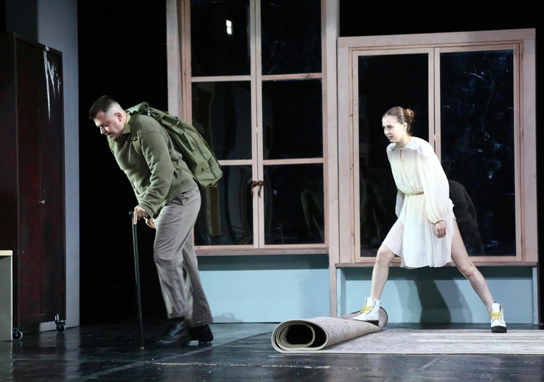 Уривок з вистави Дім Андрія Жолдака