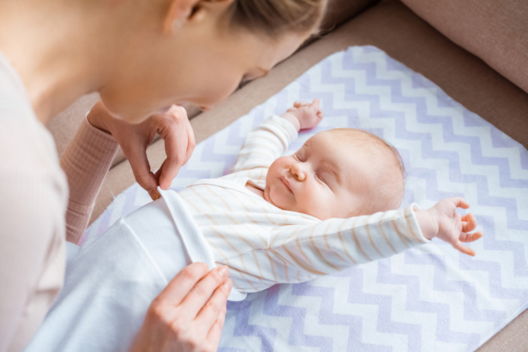 Догляд за новонародженим з перших днів життя: що мають знати батьки