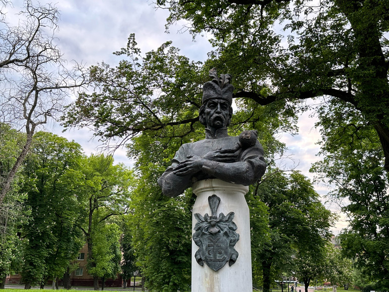 Пам'ятник Івану Мазепі