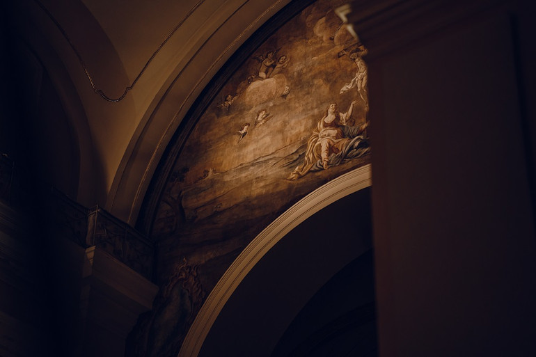 Details of the interior of the organ hall