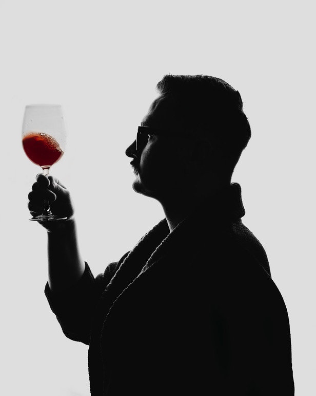 Ярослав у Contrabanda bar