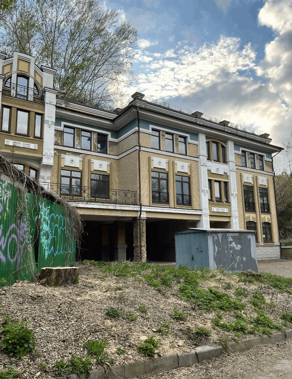 Будинок за адресою Киянівський провулок, 12.