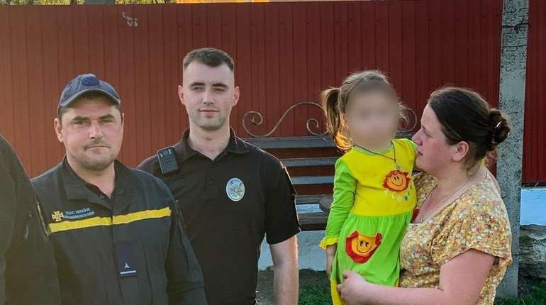 Рятувальники знайшли зниклу дівчинку