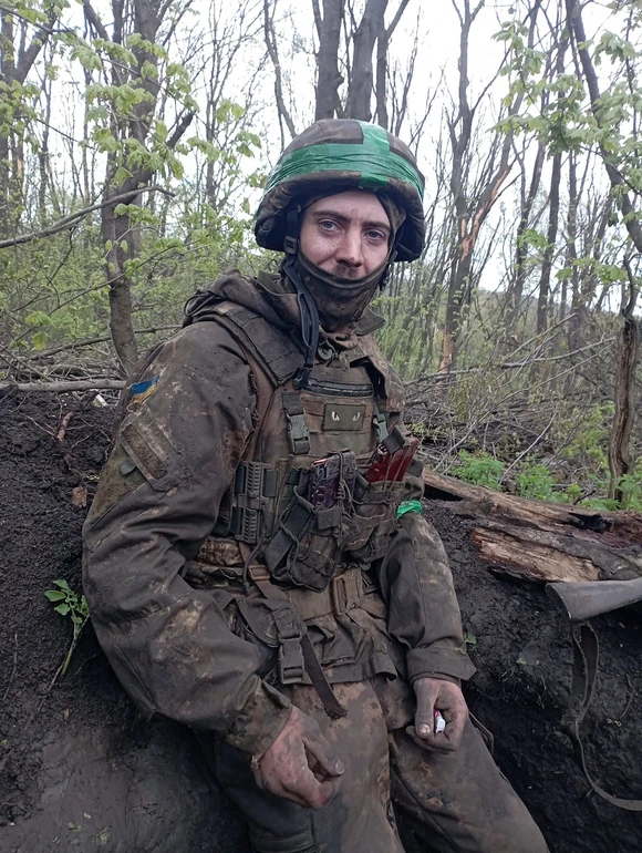 Володимир на фронті