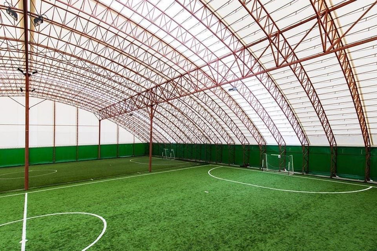 Футбольне поле Olimpic Village